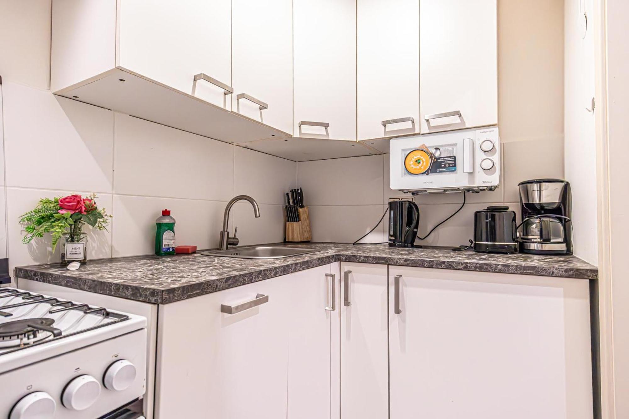 Desirable 2Br - Bookable For Longstays In Lockdown B Wien Exteriör bild