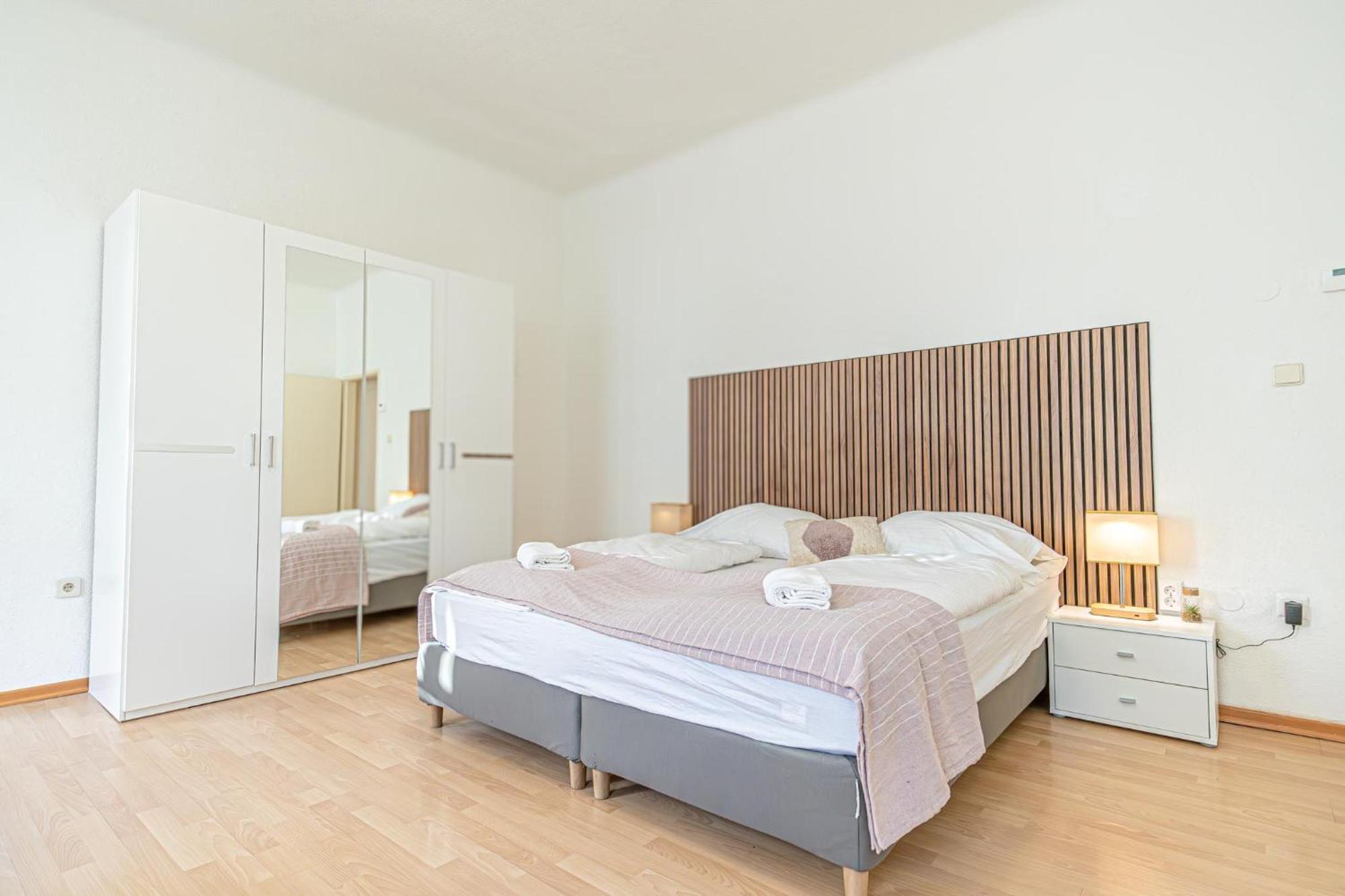 Desirable 2Br - Bookable For Longstays In Lockdown B Wien Exteriör bild